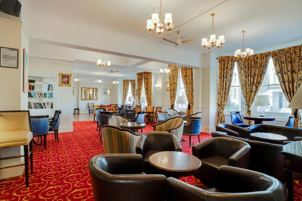 Oyo The Palm Court Hotel Eastbourne Ngoại thất bức ảnh