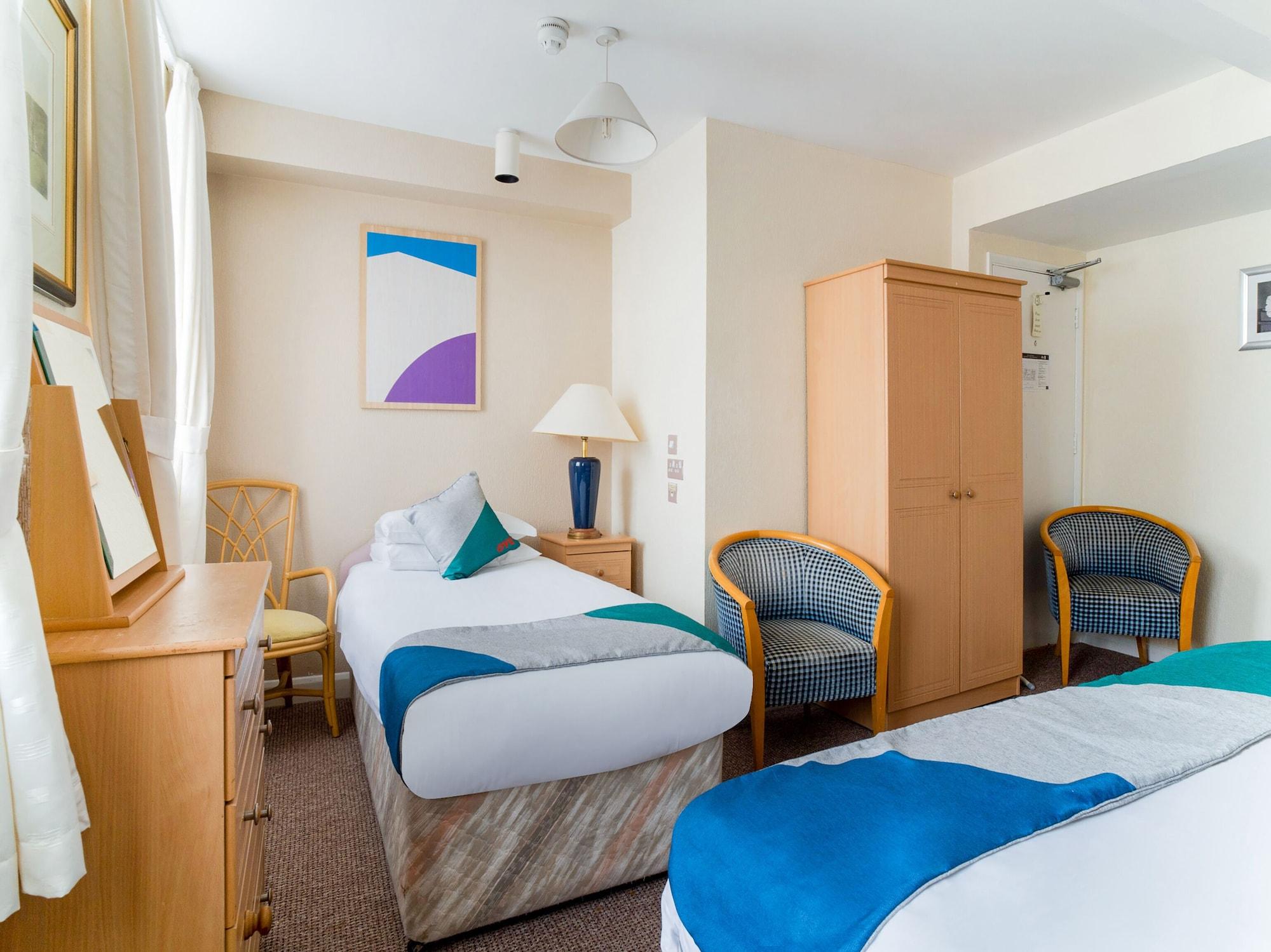 Oyo The Palm Court Hotel Eastbourne Ngoại thất bức ảnh
