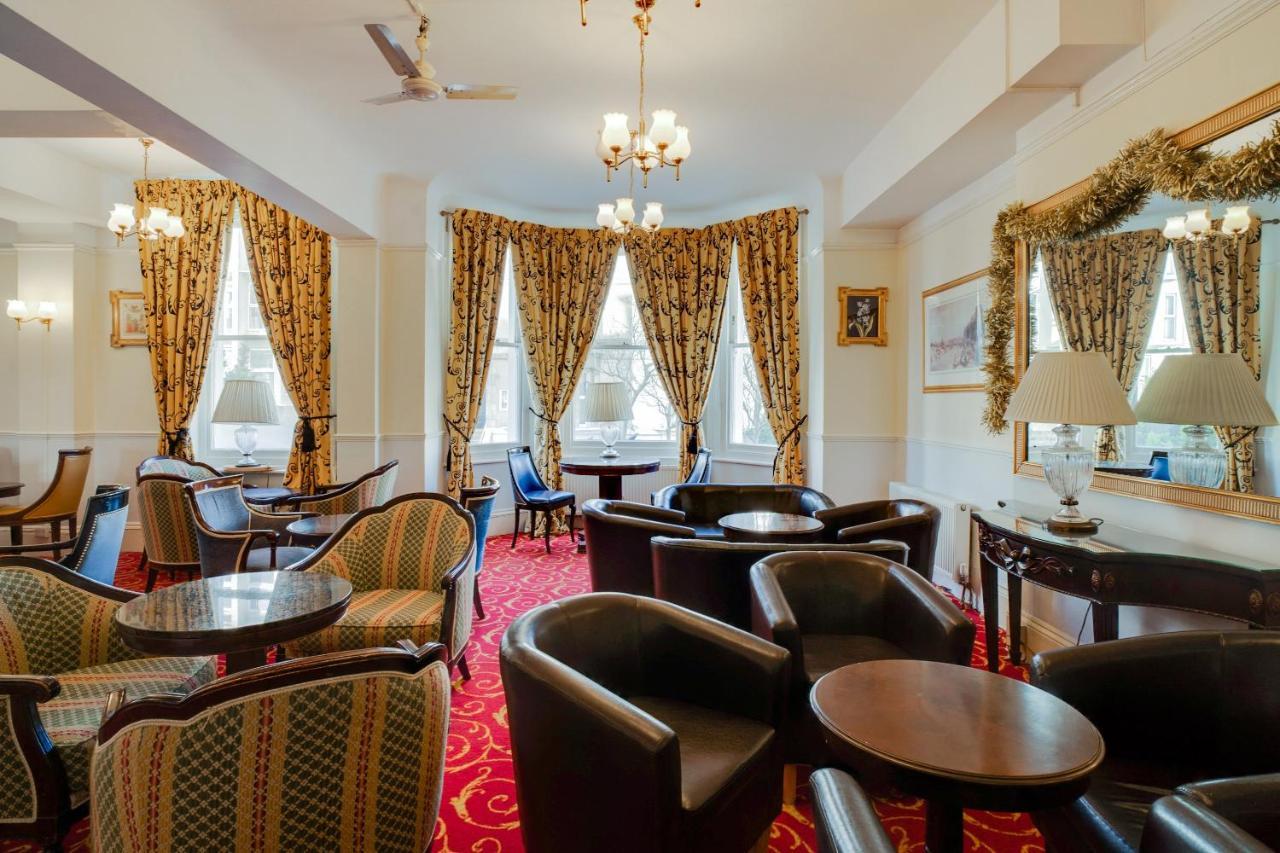 Oyo The Palm Court Hotel Eastbourne Ngoại thất bức ảnh