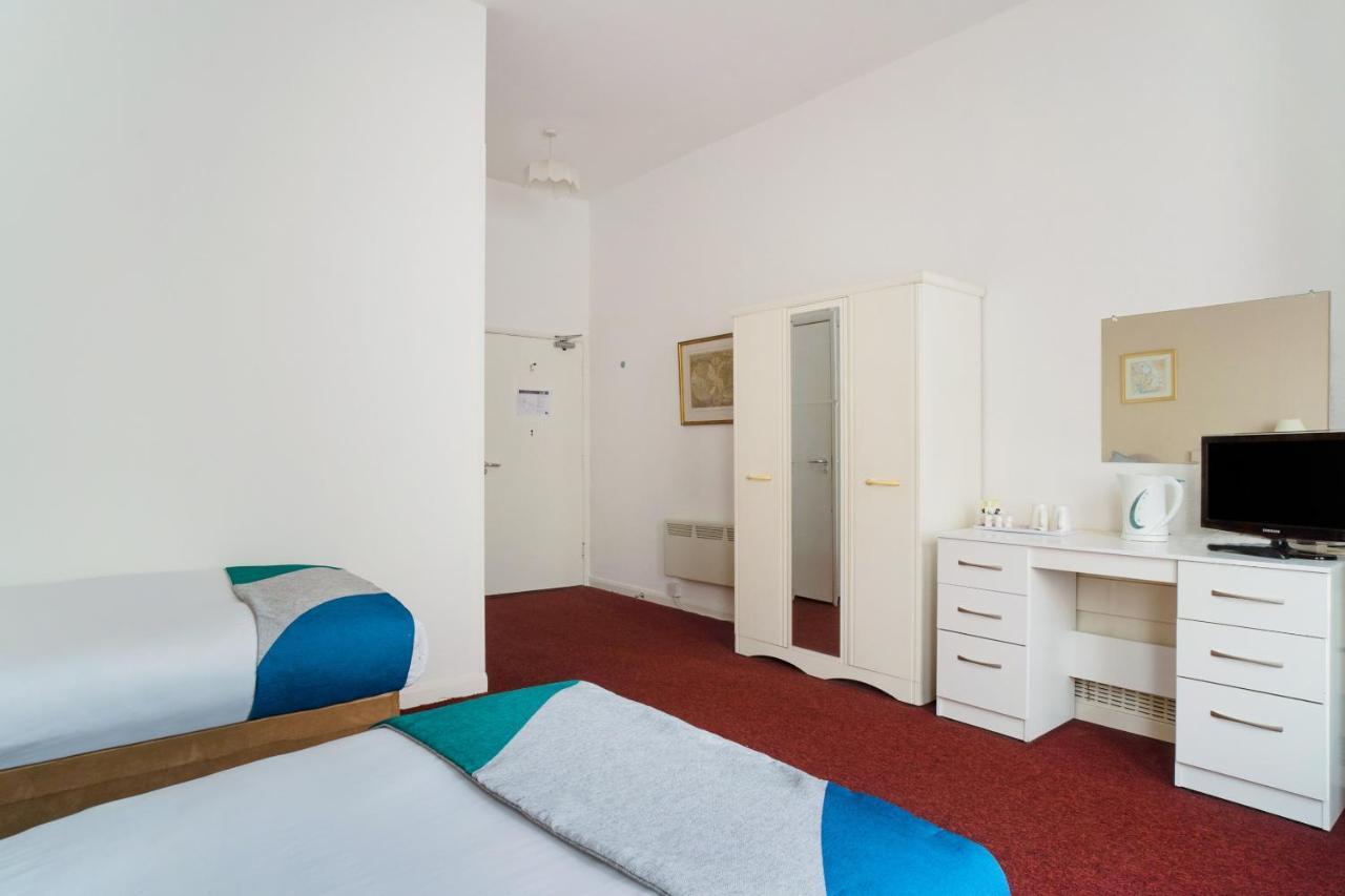 Oyo The Palm Court Hotel Eastbourne Ngoại thất bức ảnh